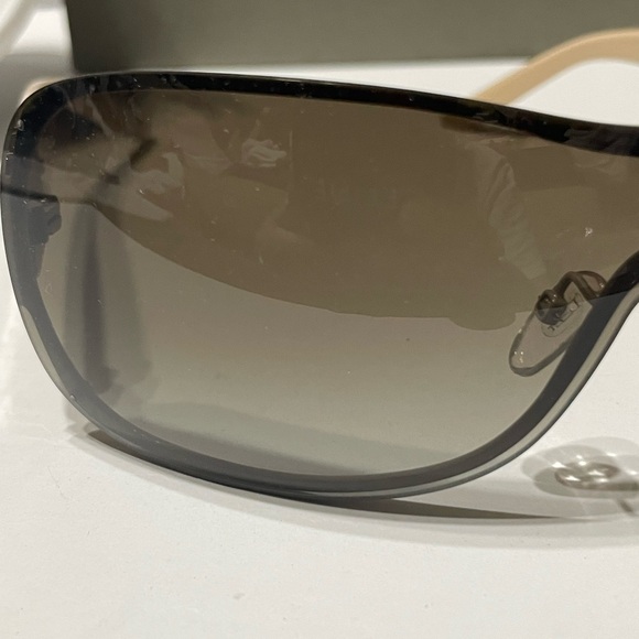 Christian Dior Shield Gradient Sunglasses - Picture 3 of 8